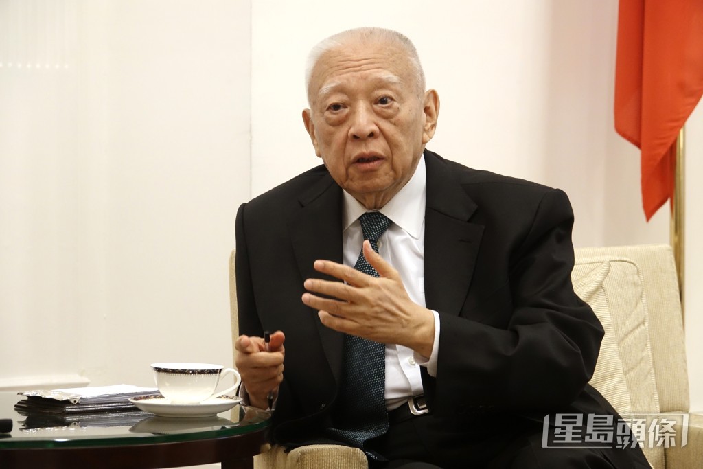 前任行政長官董建華。資料圖片 前任行政長官董建華。資料圖片