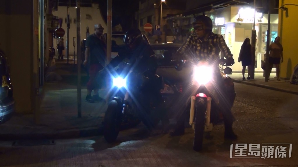 吳家樂與雷頌德曾被拍到一同騎電單車聚會。