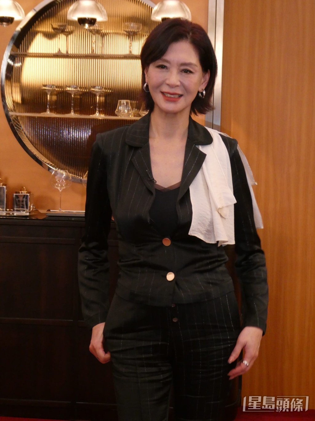 熟女夏文汐仲係好有韻味。 熟女夏文汐仲係好有韻味。