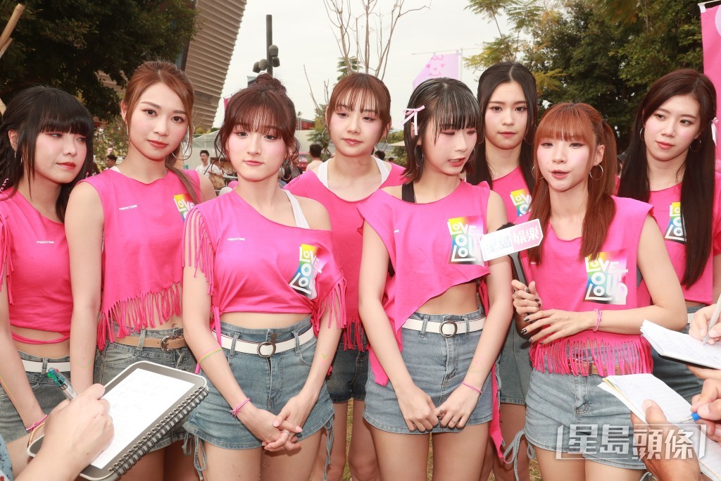 Lolly Talk八人出席。 Lolly Talk八人出席。