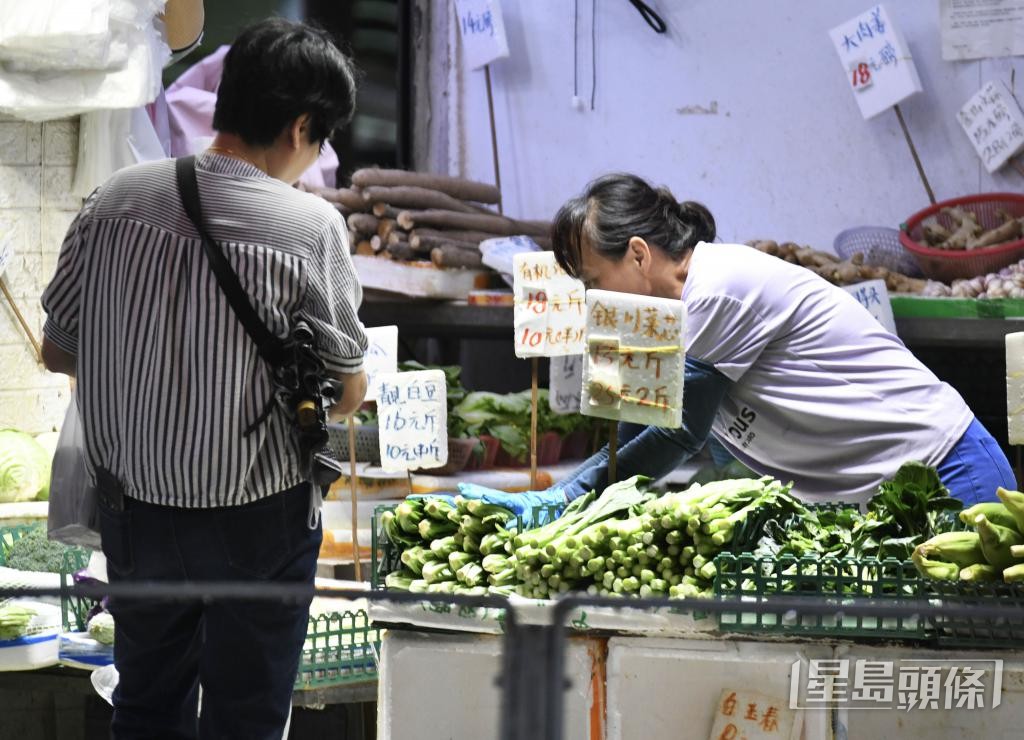 葵青区、观塘区及北区居民购买「两餸一汤」的经济负担最重。