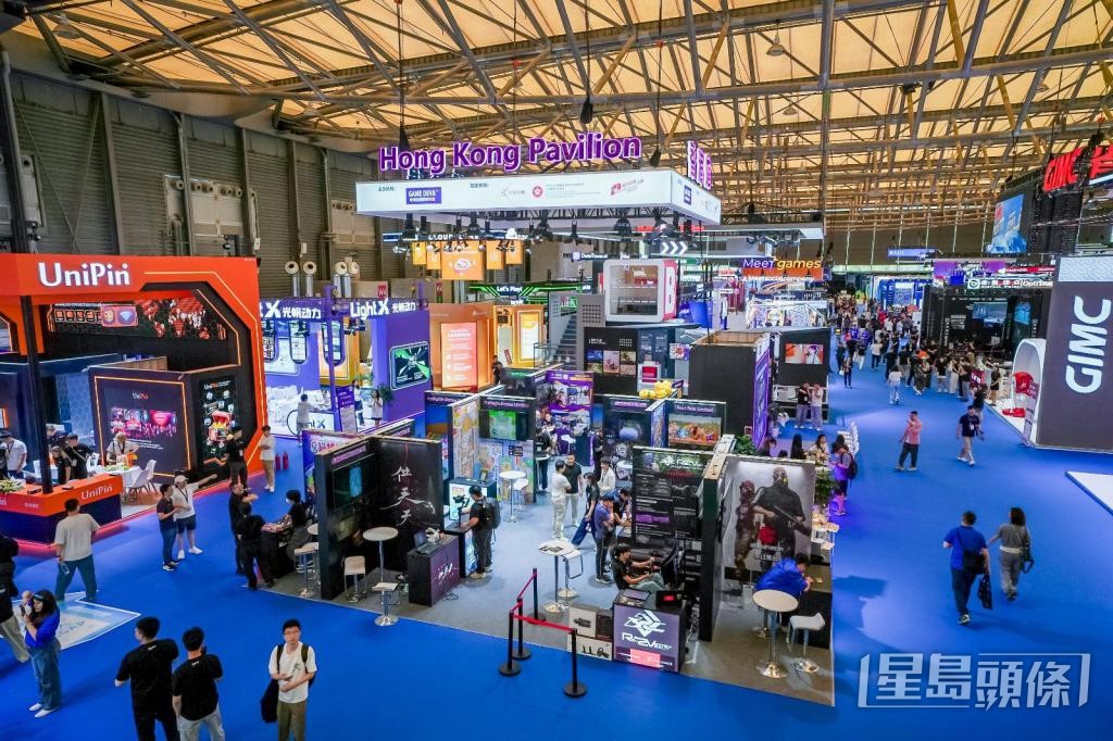 香港不乏遊戲開發人才。圖為業內人士到訪上海「China Joy遊戲展」。 受訪者提供