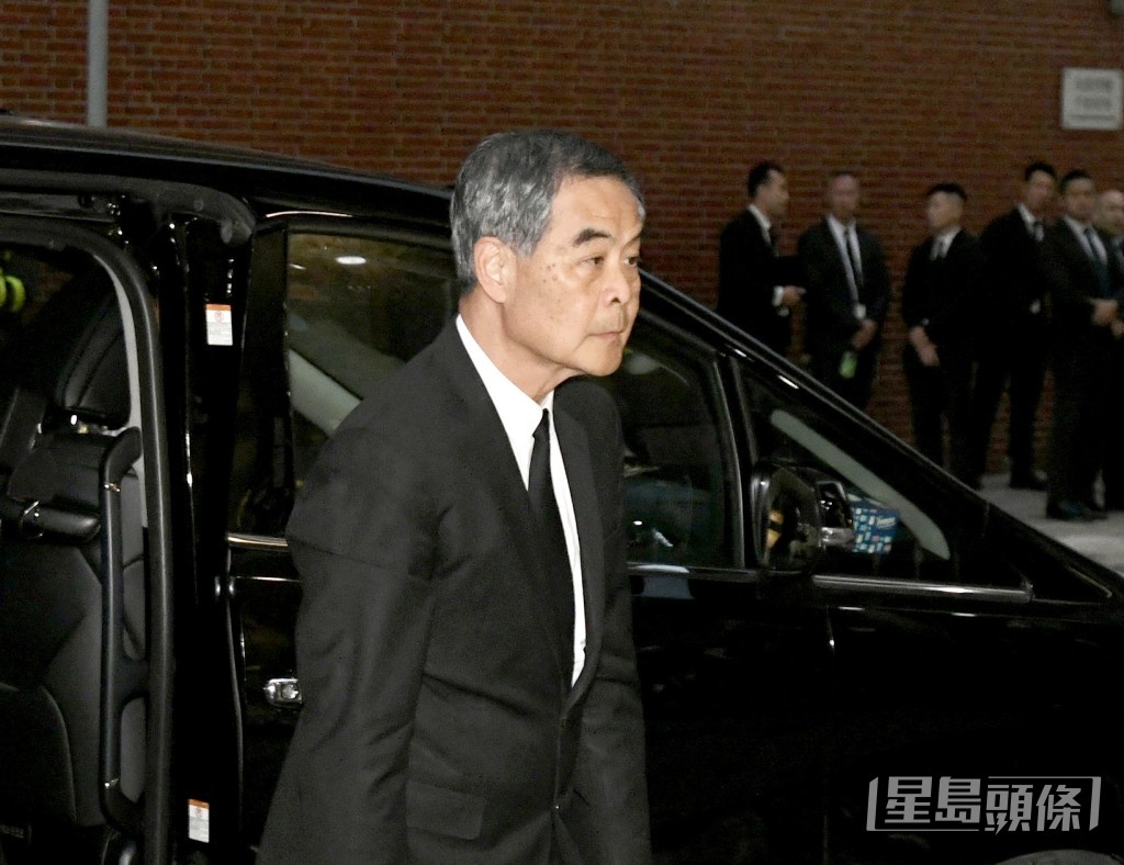 全國政協副主席梁振英到場。