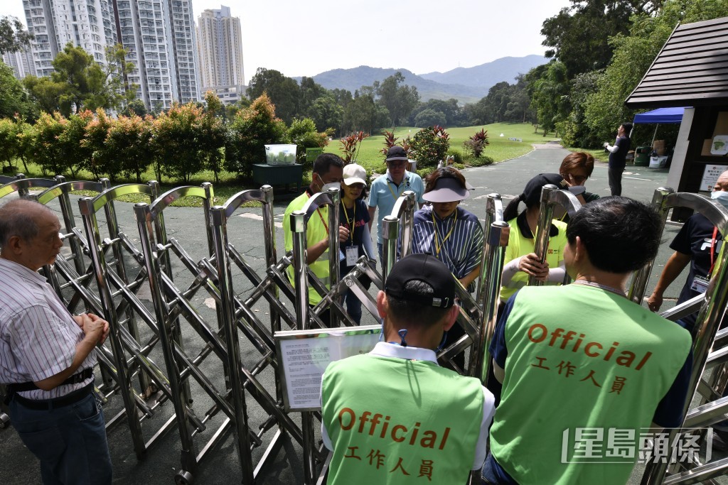 粉嶺高球場正式開放寵物公園及步行徑。陳極彰攝