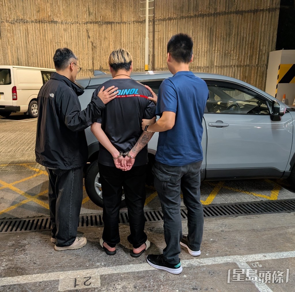 被捕的其中兩名男子。 被捕的其中兩名男子。