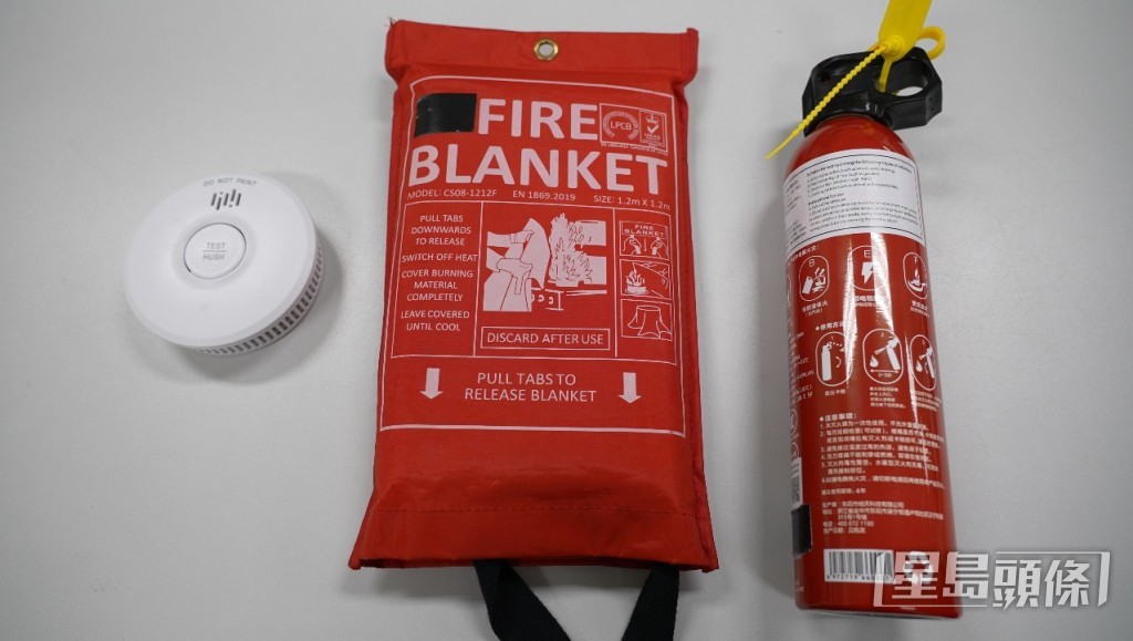 消防處近年積極推廣「防火三寶」,提升家居防火安全。 消防處近年積極推廣「防火三寶」,提升家居防火安全。