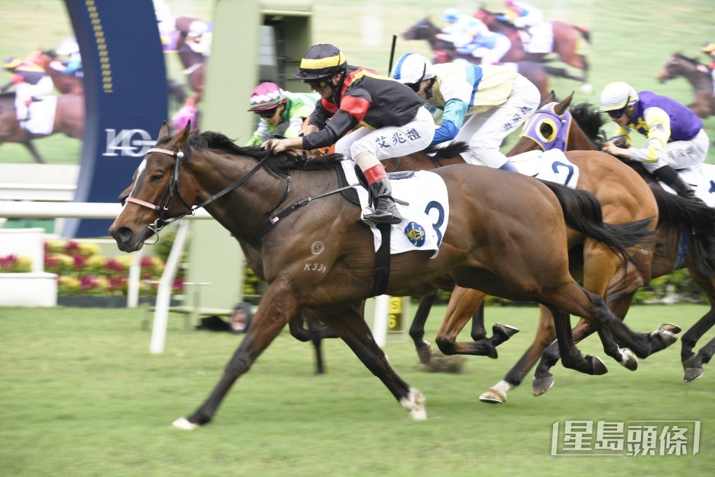 「火悟空」上季在港初出即在田草千二米奏捷上季在港初出即在田草千二米奏捷。