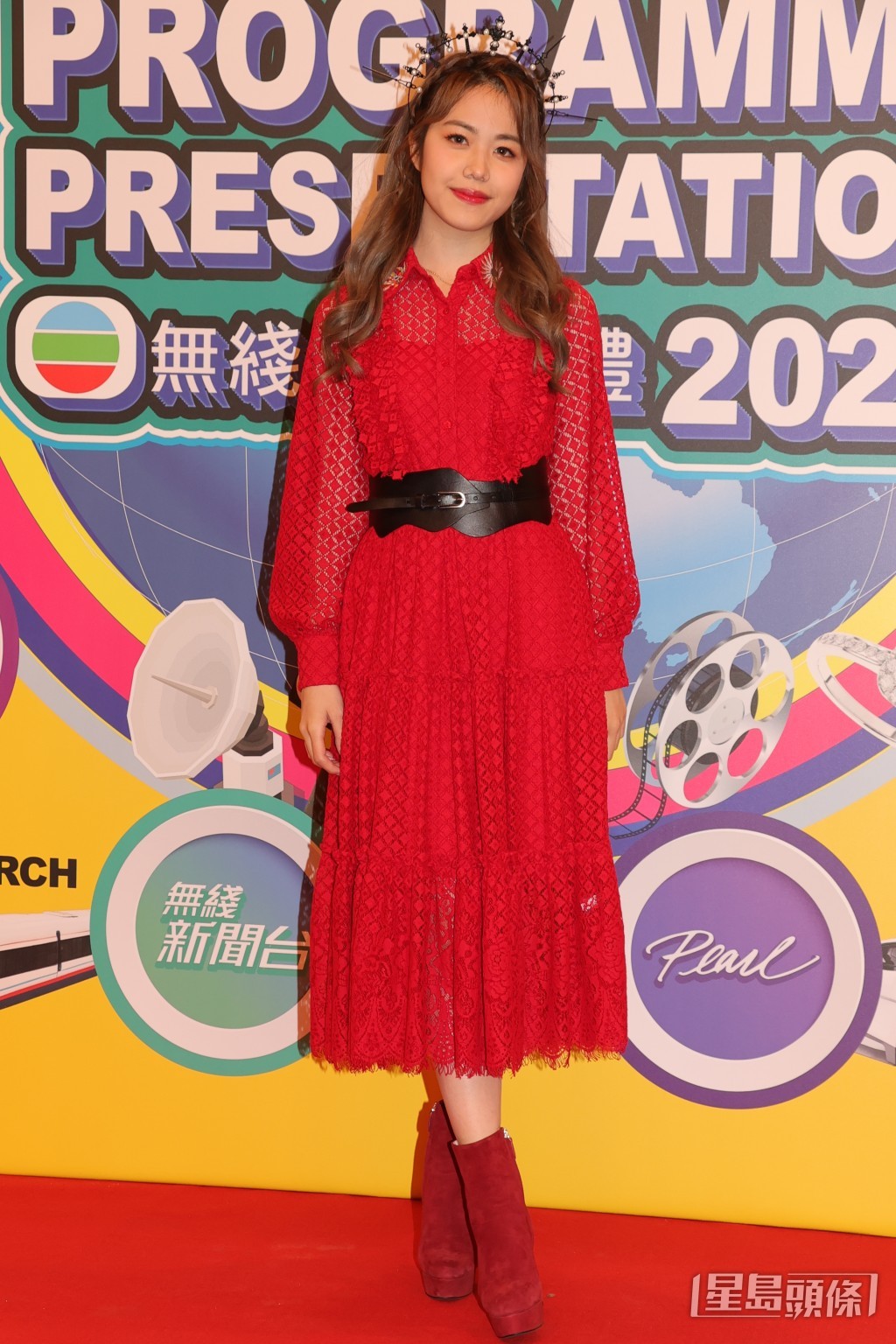 應屆香港小姐冠軍莊子璇 應屆香港小姐冠軍莊子璇