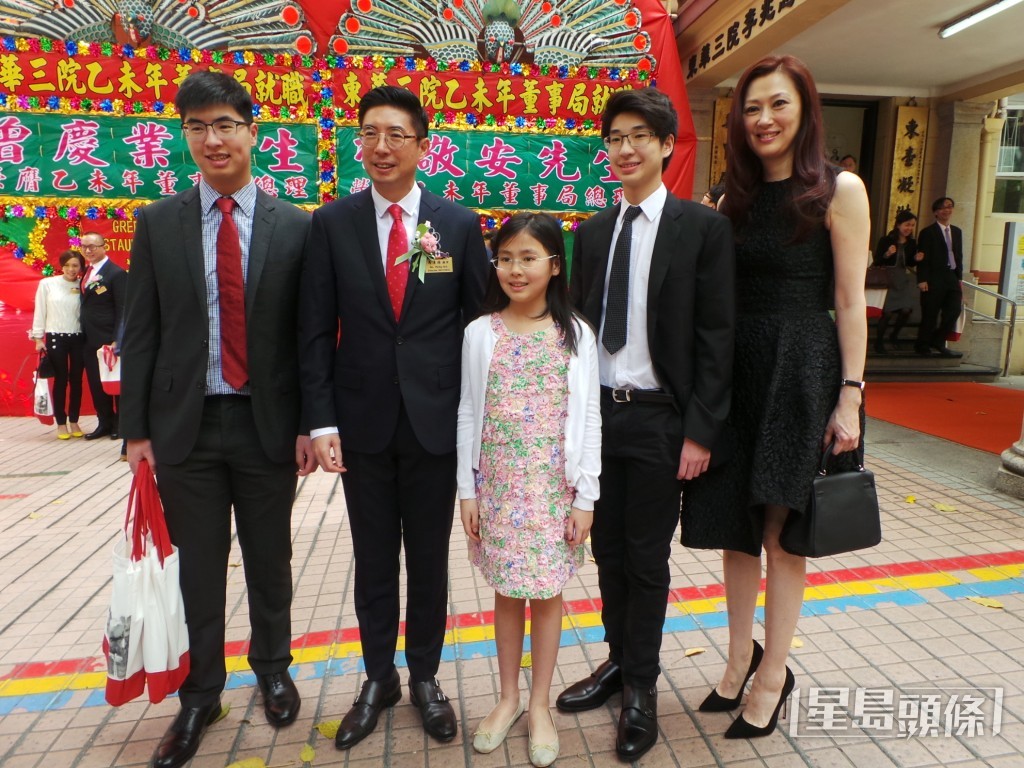 钱慧仪1995年与马清扬结婚后育有两子一女。