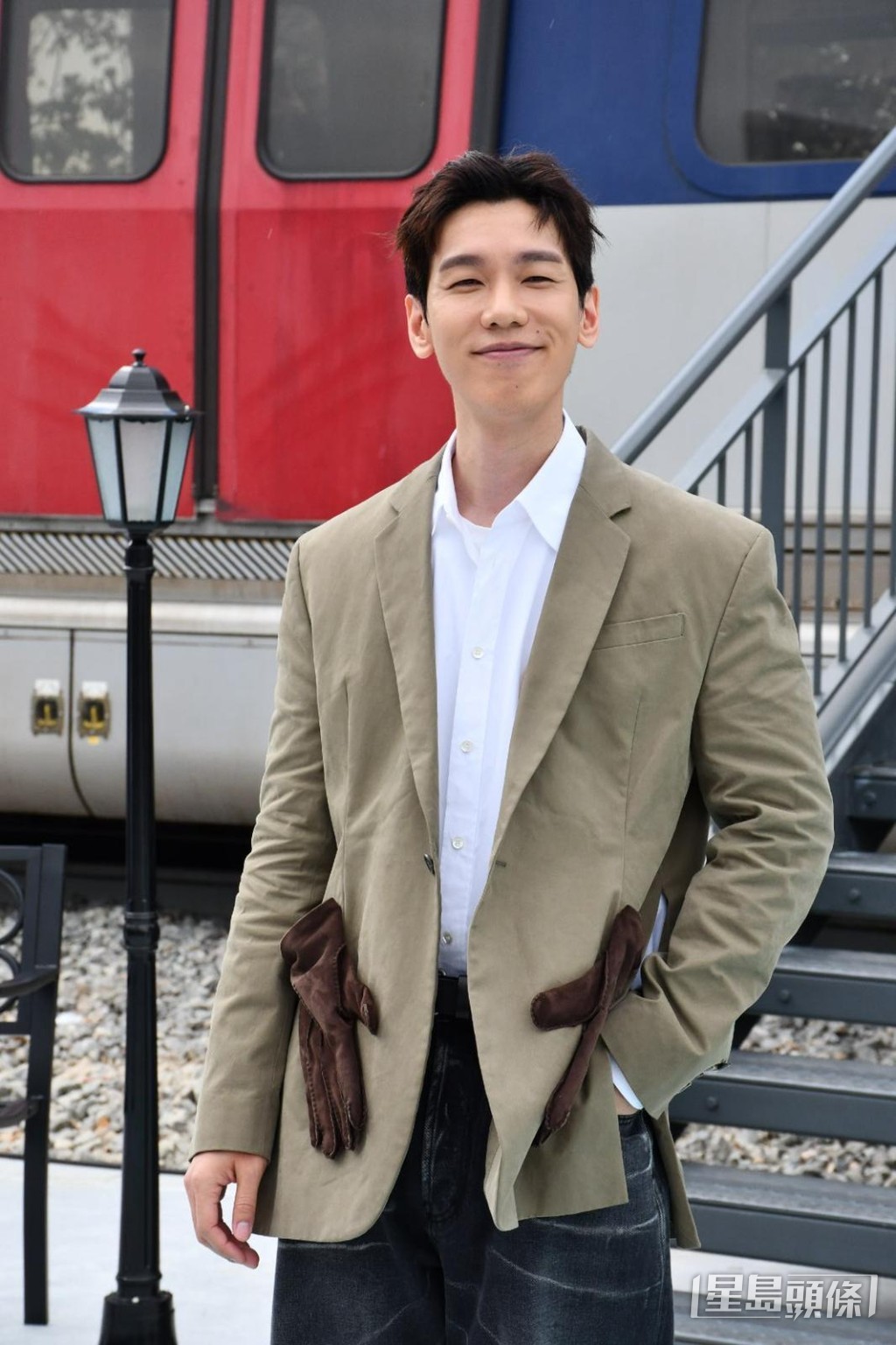 《Song for my baby》為兒子創作。