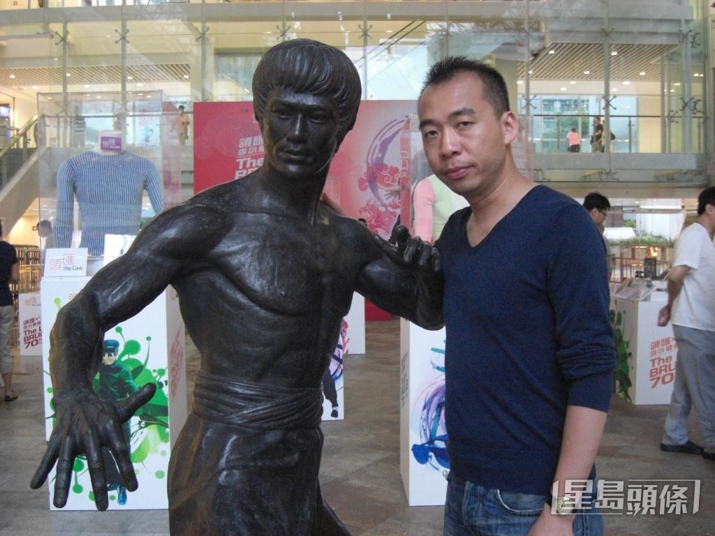 黃耀強指,早於童年時代已視李小龍為終生偶像。 受訪者提供 黃耀強指,早於童年時代已視李小龍為終生偶像。 受訪者提供