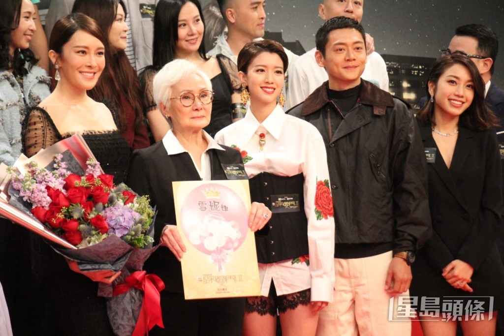 雪妮於2020年出席TVB劇集《踩過界II》時,宣布正式退休。 雪妮於2020年出席TVB劇集《踩過界II》時,宣布正式退休。