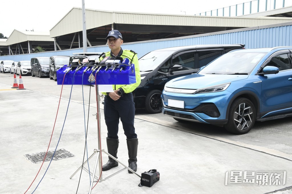 港島總區交通部執行及管制組督察葉頌朗講述案情。楊偉亨攝