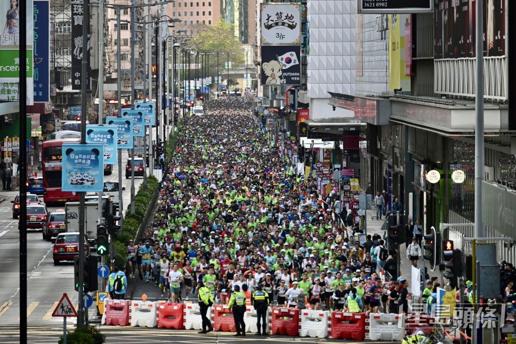 一年一度的渣打马拉松将于1月18日举行。资料图片