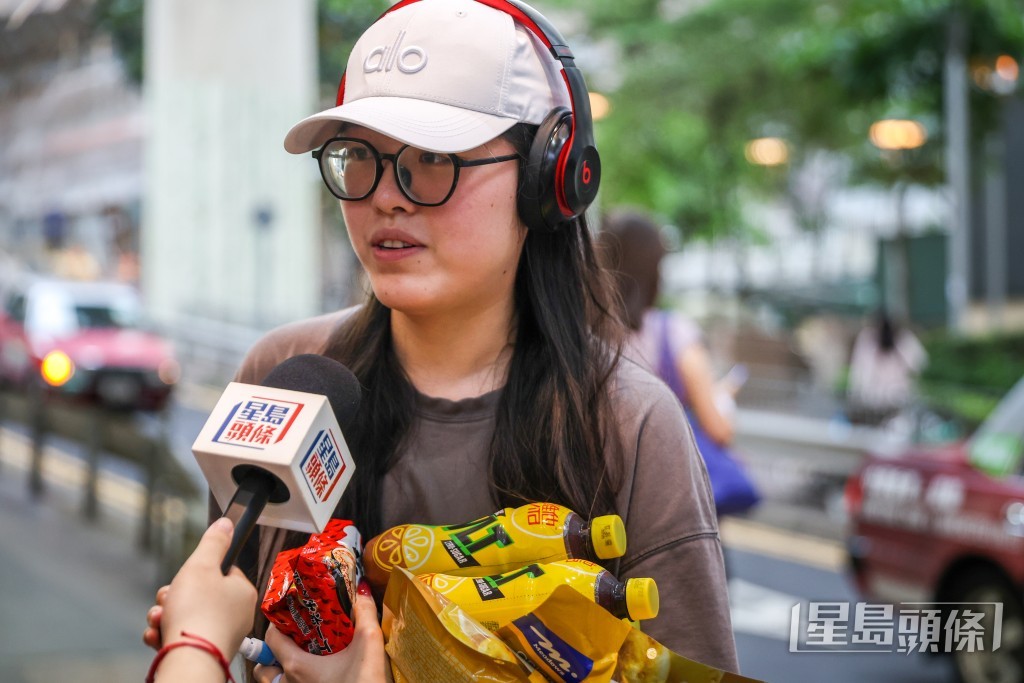 港漂閆小姐稱附近有店舖關閉或者搬了位置,但也有新的開業,認為做好品質仍會有回頭客。 港漂閆小姐稱附近有店舖關閉或者搬了位置,但也有新的開業,認為做好品質仍會有回頭客。