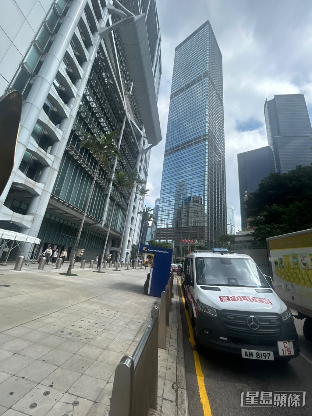 警員到場調查。楊偉亨攝