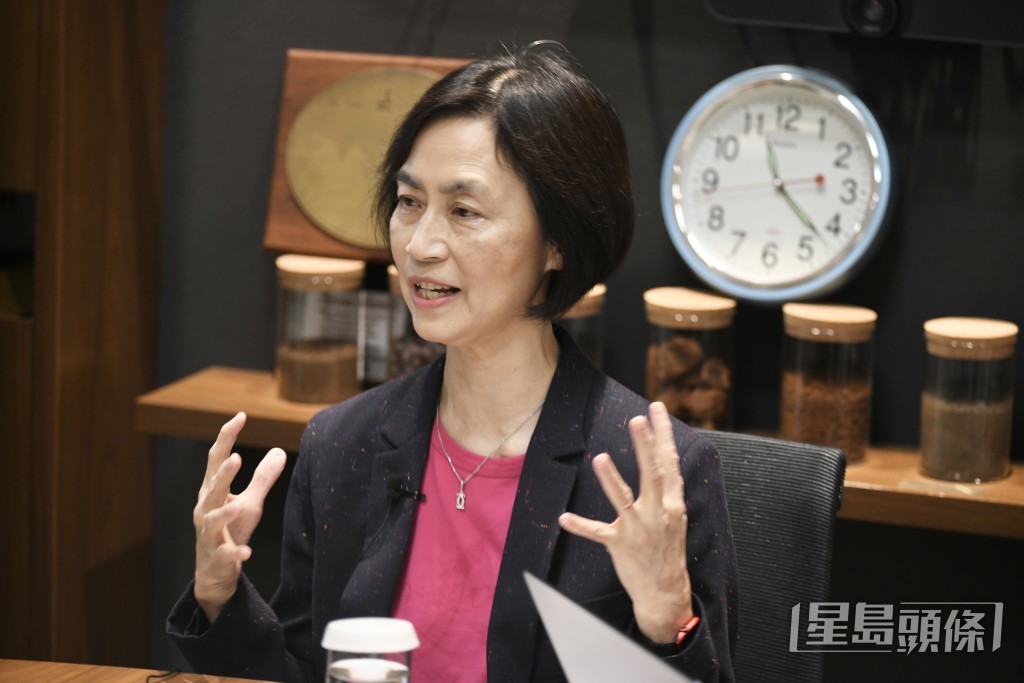 王淑英強調,並非口號式或硬置硬件的愛國元素有利於面試。何君健攝 王淑英強調,並非口號式或硬置硬件的愛國元素有利於面試。何君健攝