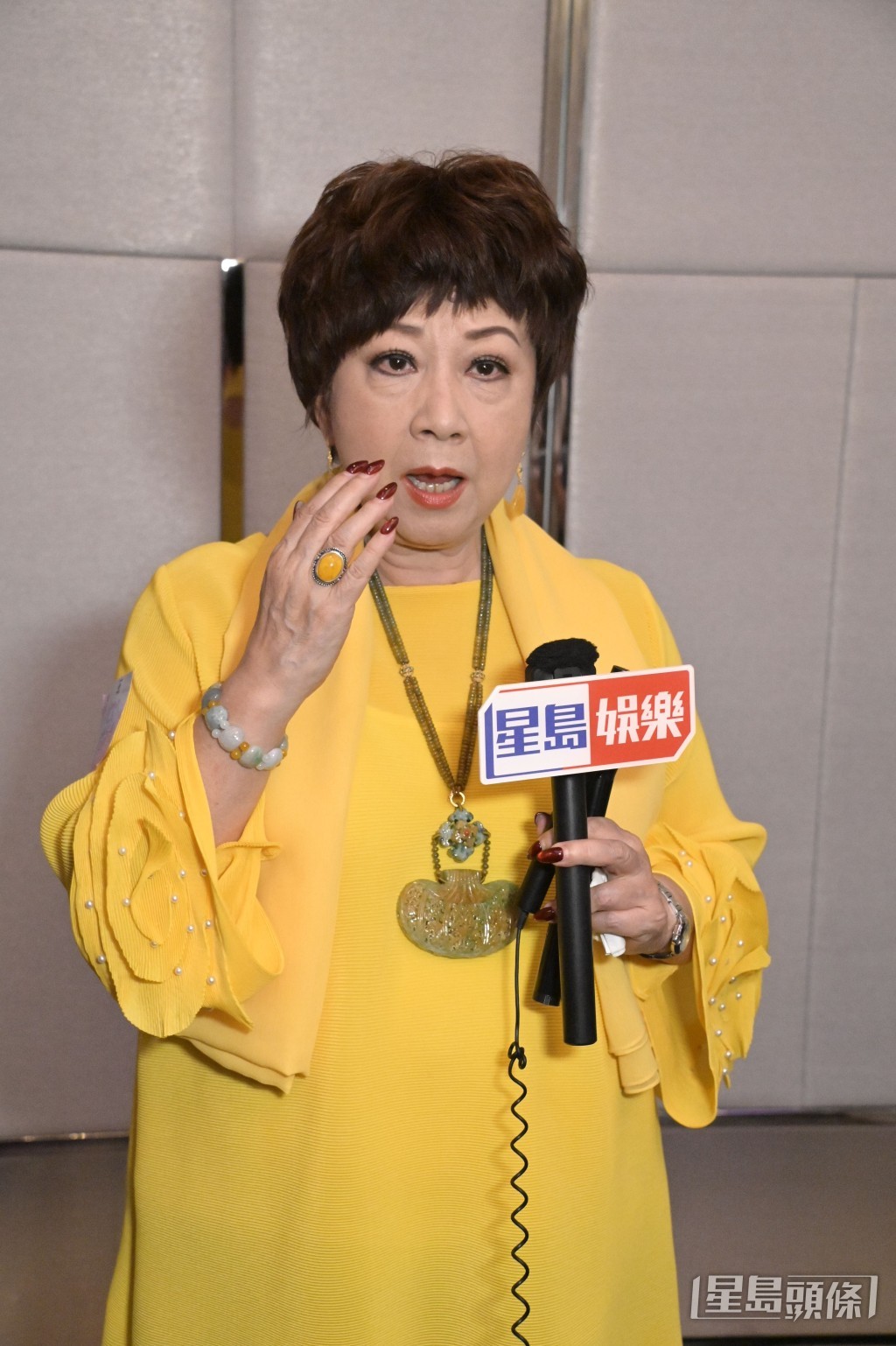 薛家燕跌倒後一度痛到見暈。 薛家燕跌倒後一度痛到見暈。