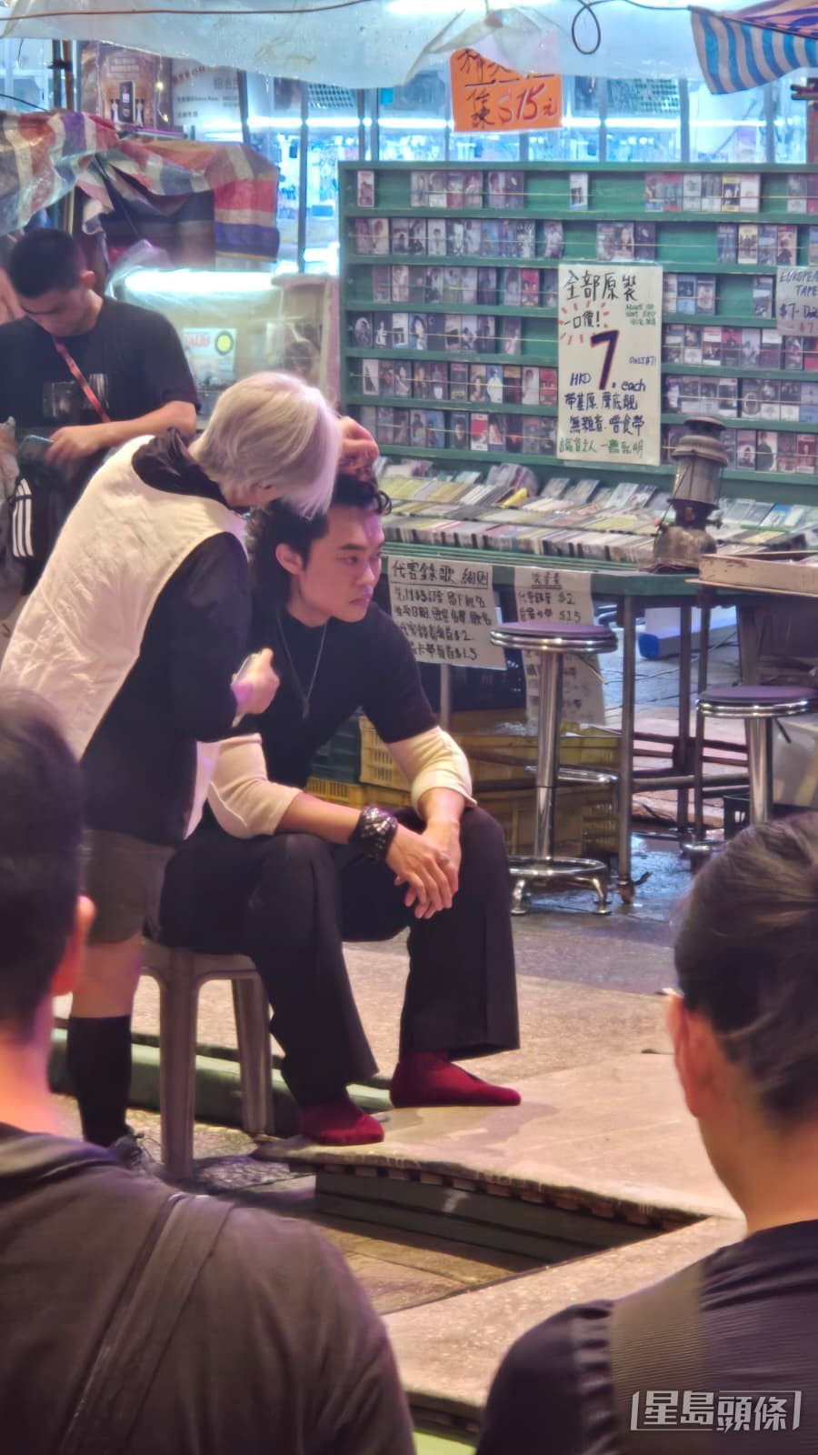 胡子彤剛剛拍完了電影《九龍城寨之終章》。 胡子彤剛剛拍完了電影《九龍城寨之終章》。
