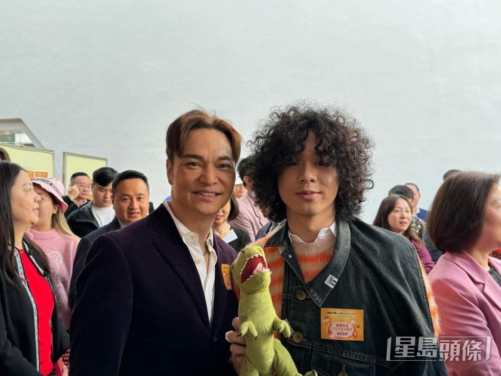 參與新城電台新春團拜。 參與新城電台新春團拜。