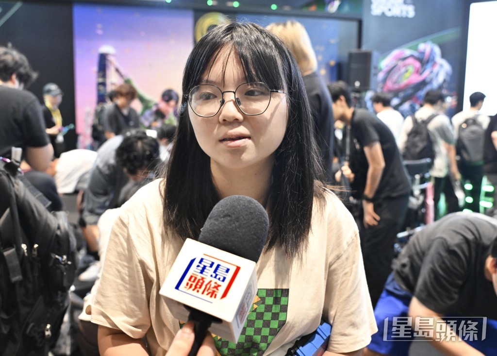 玩家阿儀約兩三個月前接觸爆旋陀螺,至今已經入手十多隻陀螺。 玩家阿儀約兩三個月前接觸爆旋陀螺,至今已經入手十多隻陀螺。