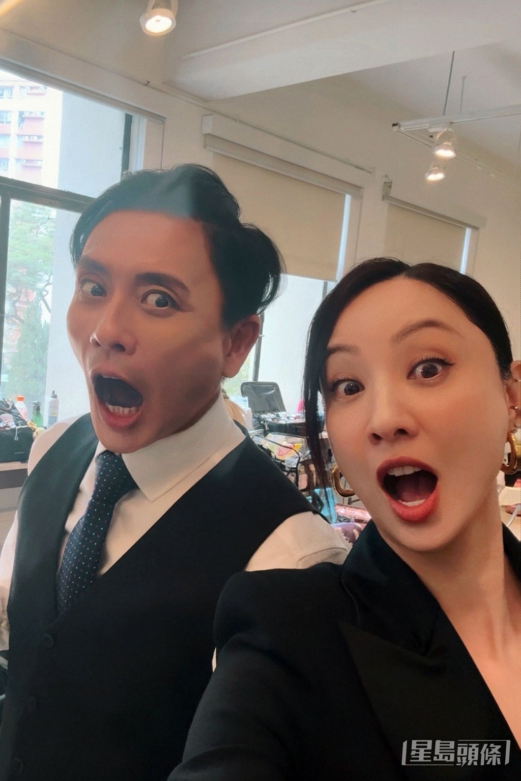 郑希怡声援黄宗泽。