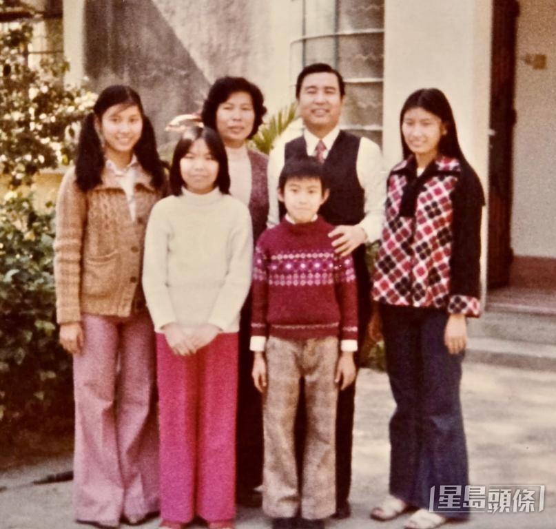 支明远12岁时妈妈去世，他自言绘画天份来自母亲。   受访者提供