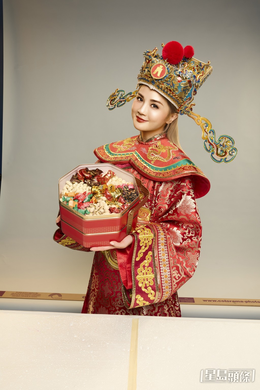 阿Sa望港人個個賺大錢。