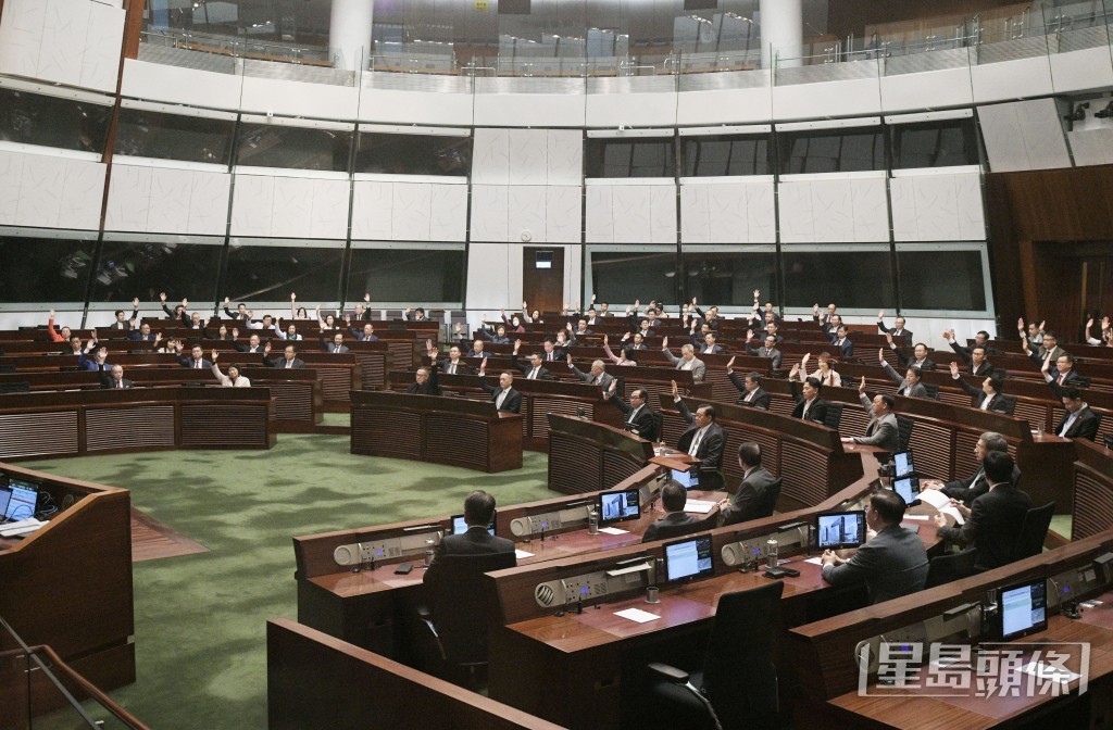 陈国基不认同立法会是“举手机器”。资料图片
