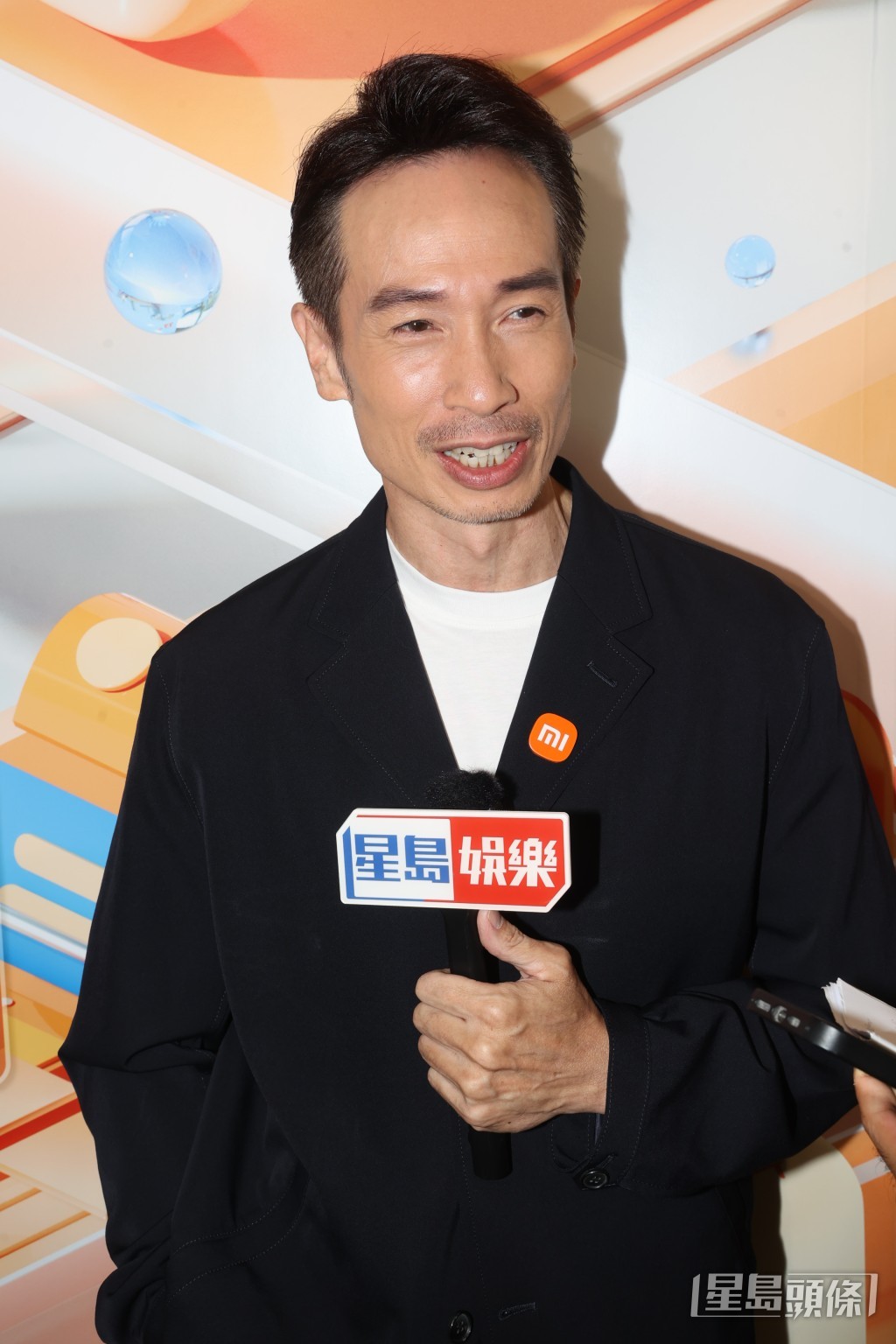 讲到新剧《罗密欧与祝英台》快播出，陈豪表示他与陈茵媺很少一起拍剧又是演情侣，所以非常期待。