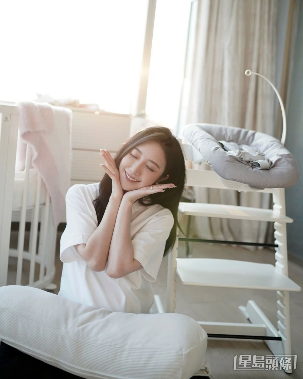 何依婷的豪宅連BB房都很有氣派。