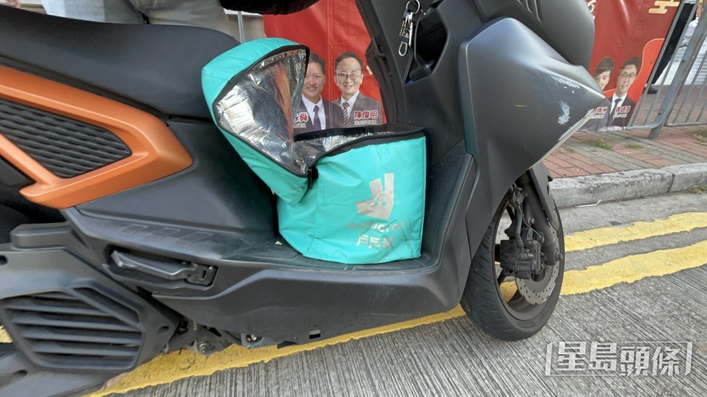 戶戶送Deliveroo早前公布撤出香港，平台外送員生存空間進一步壓縮。