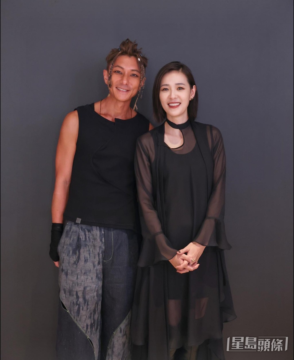 周國賢與安溥合照。 周國賢與安溥合照。