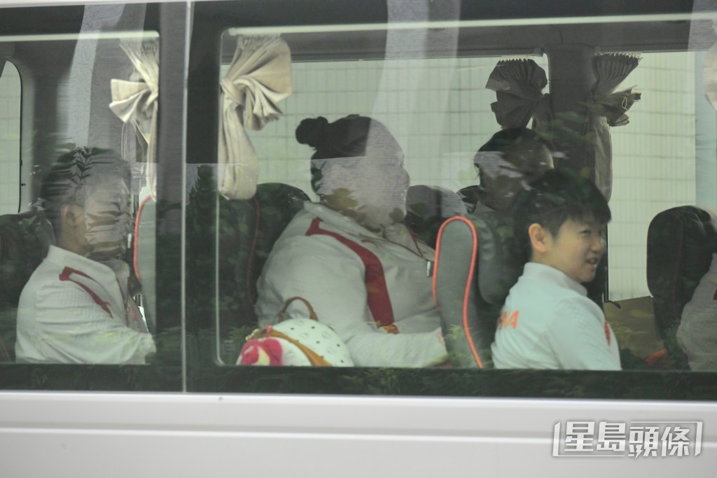 訪問都會大學的運動員，包括舉重運動員李雯雯、乒乓球運動員孫穎莎等。何健勇攝
