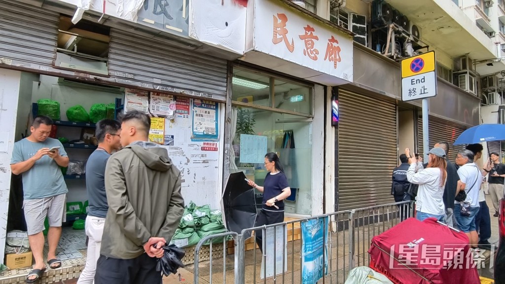 現場為西環一間街坊髮型屋。黃文威攝 現場為西環一間街坊髮型屋。黃文威攝