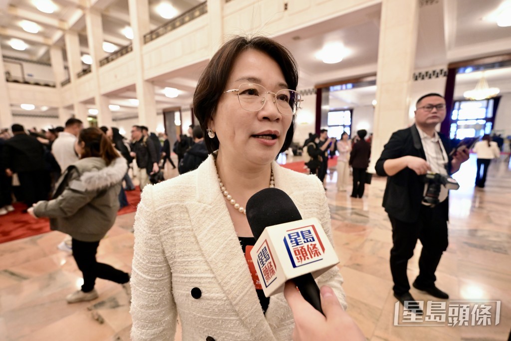 梁美芬指,國際仲裁領域看重實力,認為即使開放予其他城市也沒有問題。劉駿軒攝 梁美芬指,國際仲裁領域看重實力,認為即使開放予其他城市也沒有問題。劉駿軒攝
