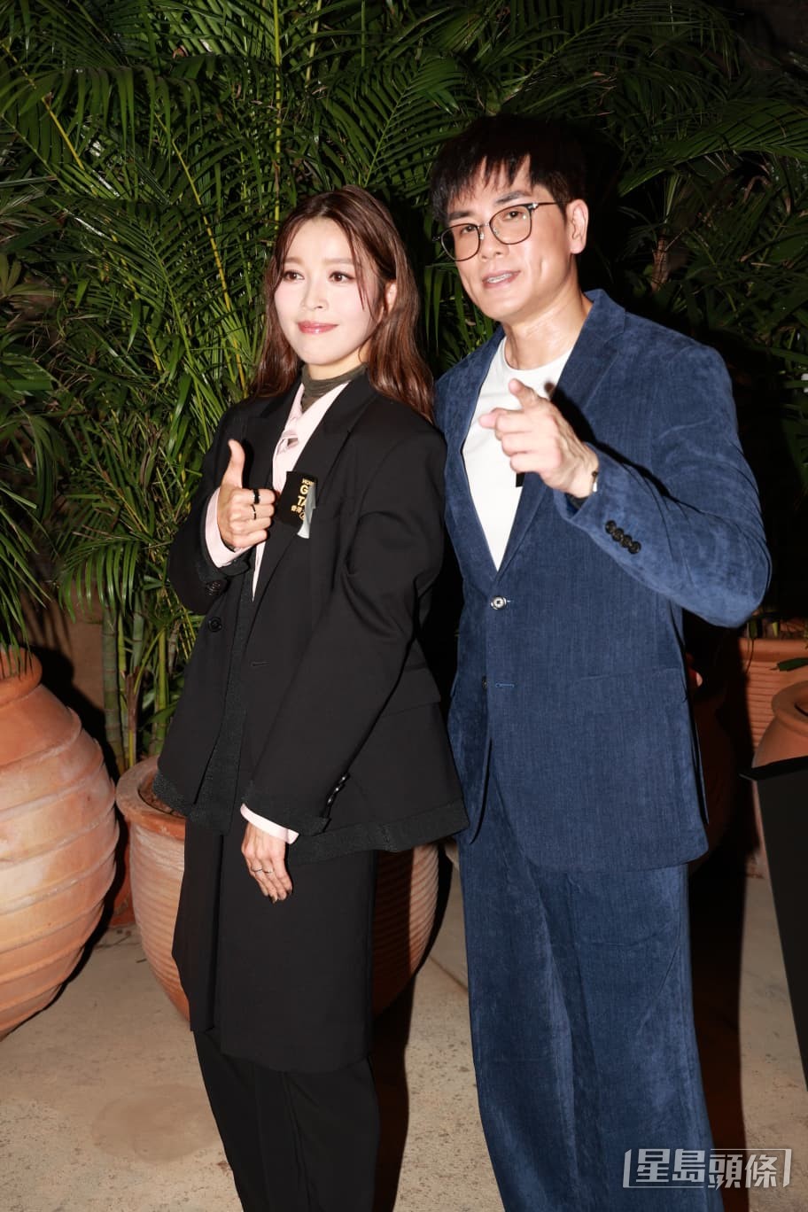 伍允龍與賴慰玲好老友。 伍允龍與賴慰玲好老友。