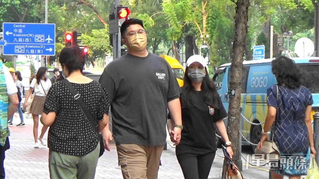 JW男友與男友母親被法院頒令破產。 JW男友與男友母親被法院頒令破產。 