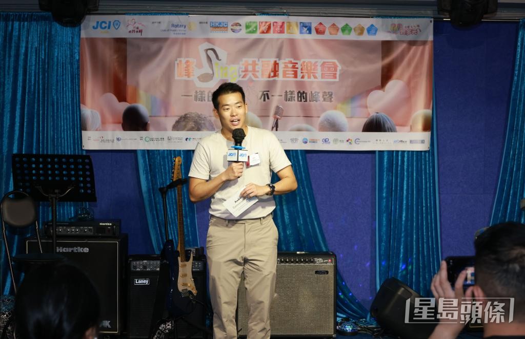 上月,Emery出席晉峰青年商會舉辦的活動,與在場觀眾交流共融議題。 上月,Emery出席晉峰青年商會舉辦的活動,與在場觀眾交流共融議題。