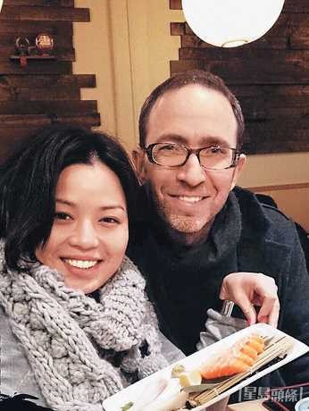 陳秀茹在2007年與外籍建築師Andrew Bromberg結婚。 陳秀茹在2007年與外籍建築師Andrew Bromberg結婚。