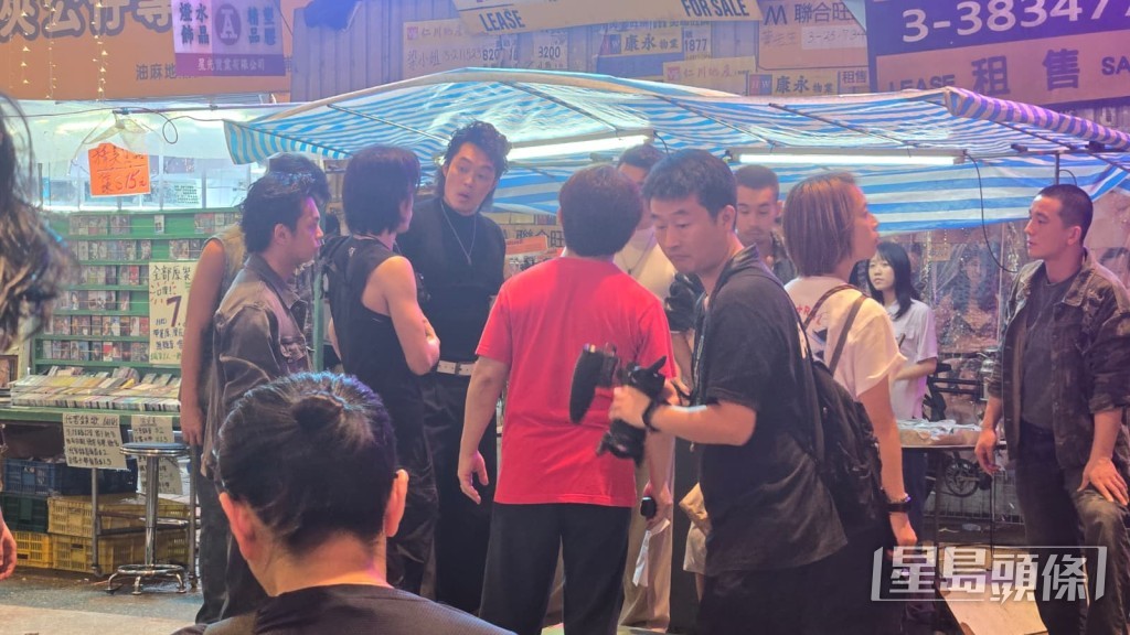 胡子彤細心聆聽。