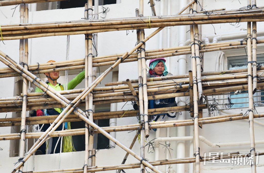 是次修訂建議旨在繼《2024年建築物管理(修訂)條例》後,進一步深化《建管條例》規管制度的改革。 是次修訂建議旨在繼《2024年建築物管理(修訂)條例》後,進一步深化《建管條例》規管制度的改革。