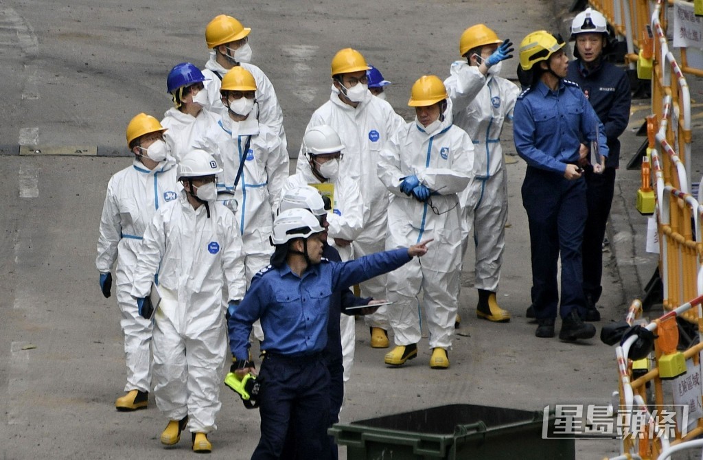 独立委员会主席陆启康与委员陈健波和欧阳伯权去年12月23日曾到宏福苑实地视察。资料图片