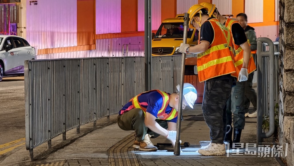 水務署人員趕至搶修。