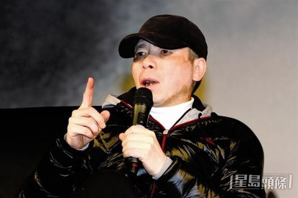冯小刚是内地名导演、编剧及演员。