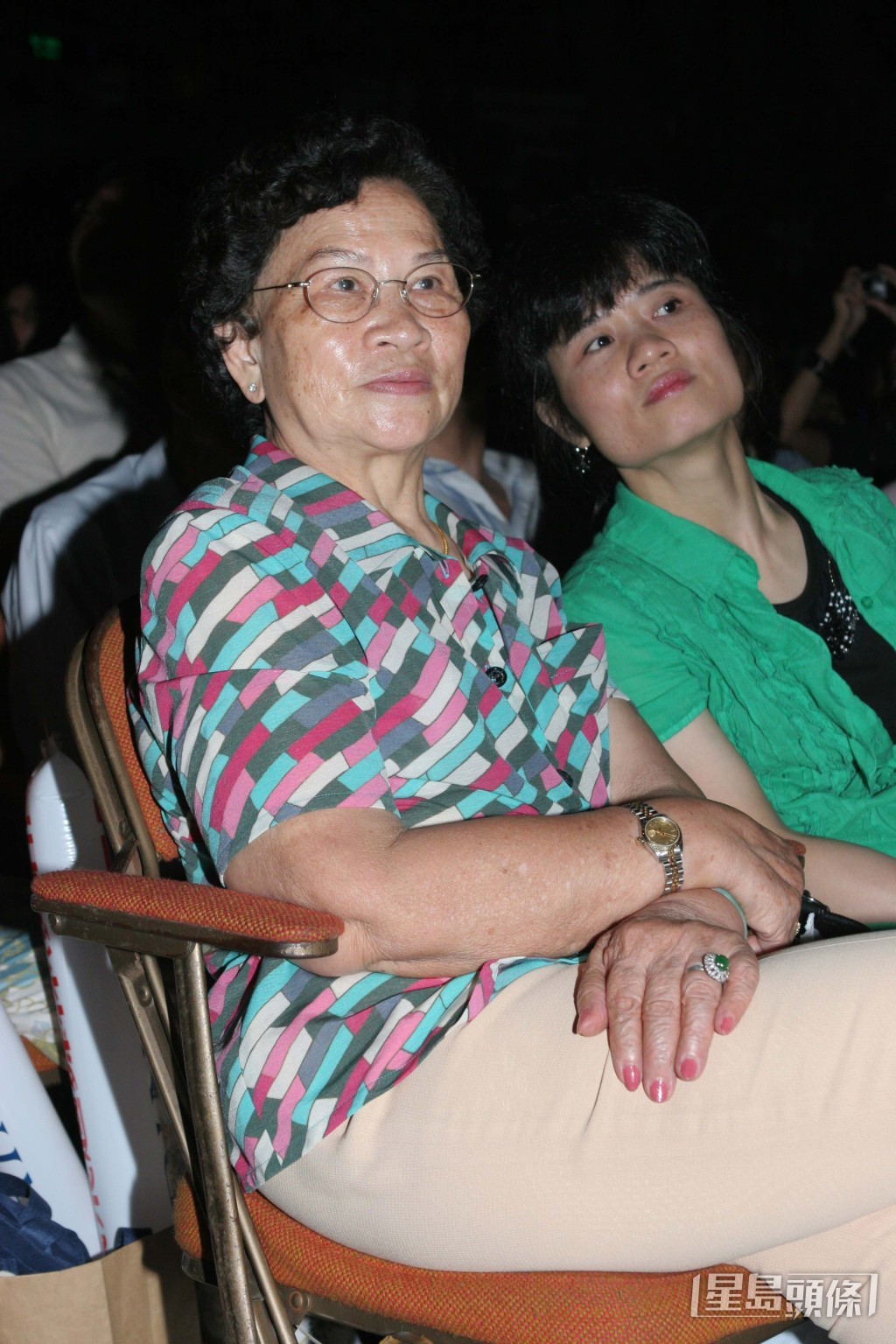 郭富城媽媽早年不時支持兒子的演唱會被拍。