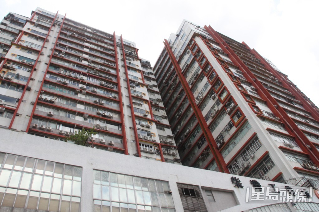 郭富城上月底透過名下公司入市，以628萬元購入柴灣工業城2期高層單位。