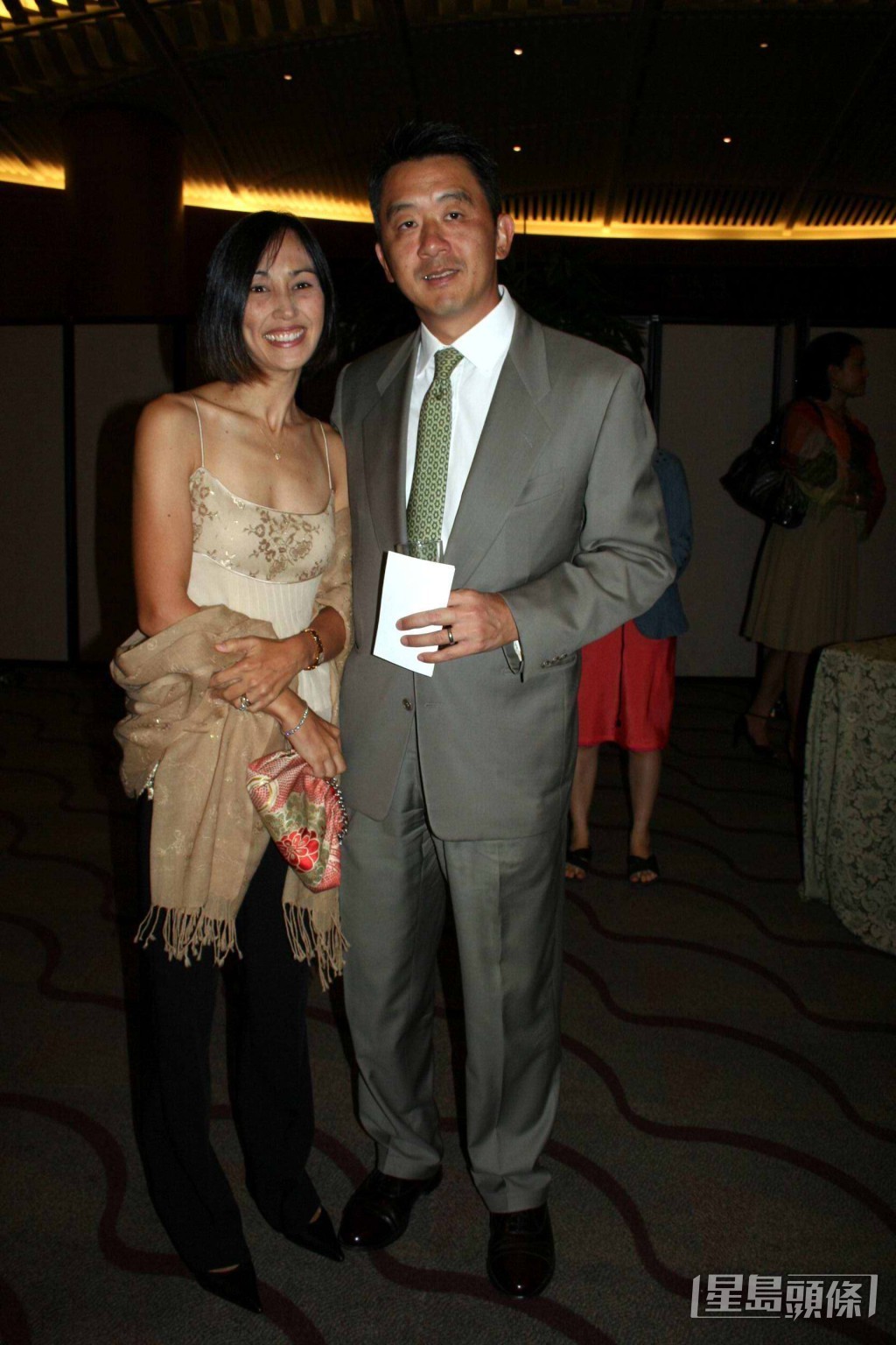 柏安妮與老公合照。