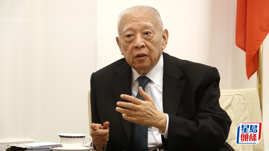 董建華因身體情況正在家休養。資料圖片