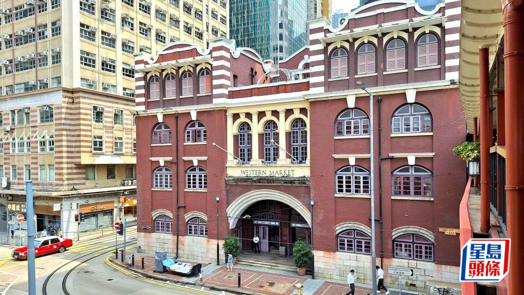 逾百年歷史的西港城將進行大維修，「花布街」布商最遲11月初撤離。